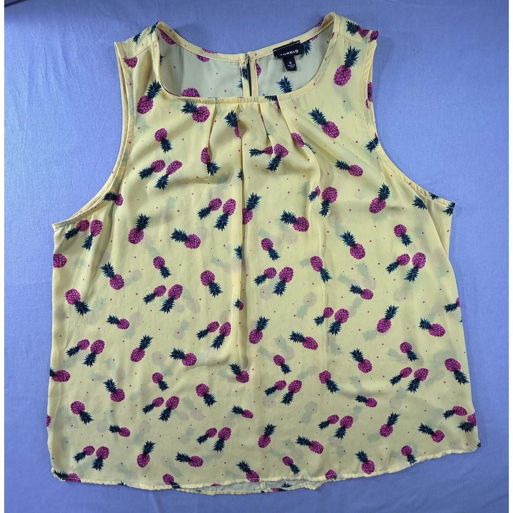 Torrid Yellow Pink Pineapples Tank Top 2/2X Summer Tropical Vacation